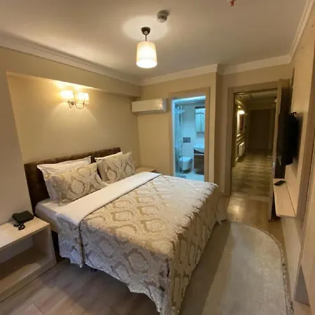 Hotel Mavirem *