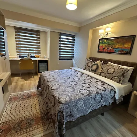 Mavirem Hotel