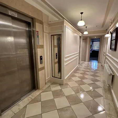 Hotel Mavirem Istanboel