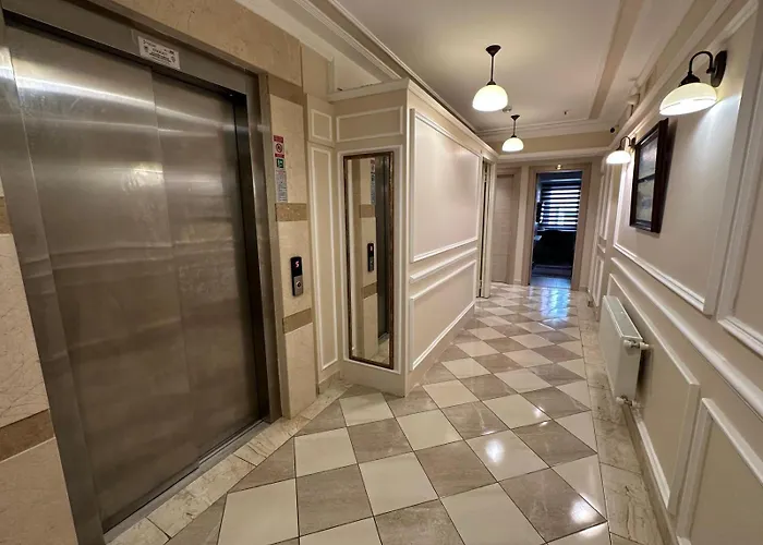 ホテル Mavirem イスタンブール