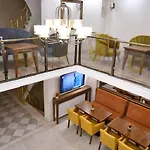 Mavirem Hotel *